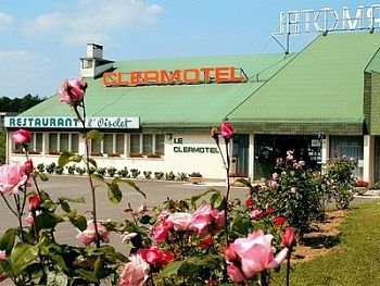 Logis Clermotel - Hotel & Restaurant Agnetz Zewnętrze zdjęcie
